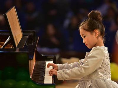 招聘清远钢琴家教老师